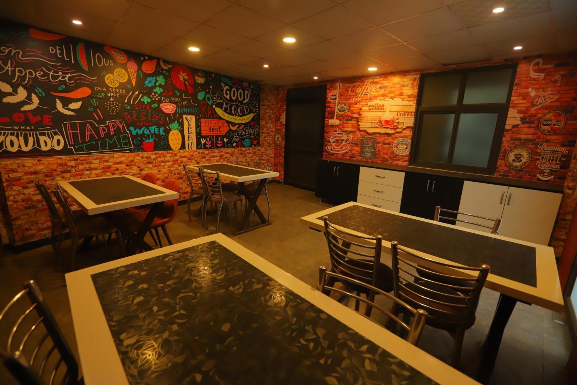 Hotel Almora Inn - Near By Delhi International Airport - With Free Airport Pickup And Drop Nova Deli Exterior foto