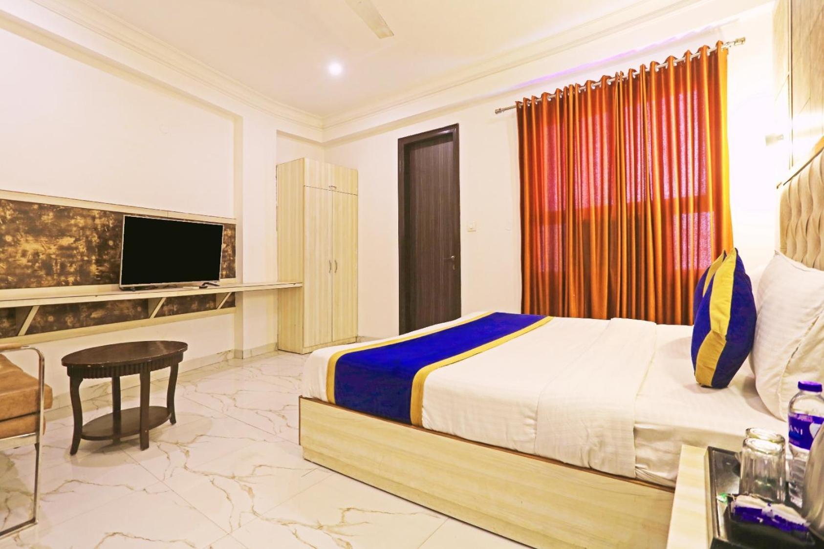 Hotel Almora Inn - Near By Delhi International Airport - With Free Airport Pickup And Drop Nova Deli Exterior foto