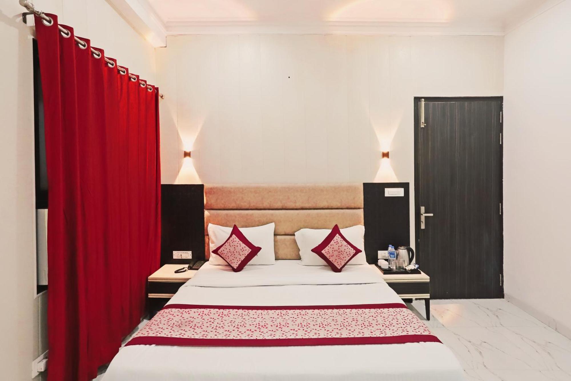 Hotel Almora Inn - Near By Delhi International Airport - With Free Airport Pickup And Drop Nova Deli Exterior foto